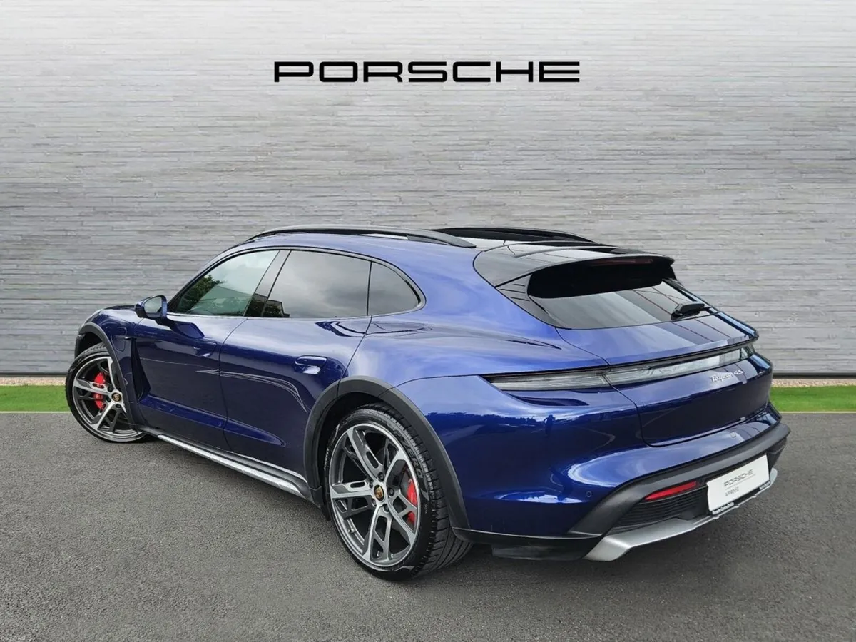 Porsche Taycan Taycan 4S Cross Turismo - Image 3