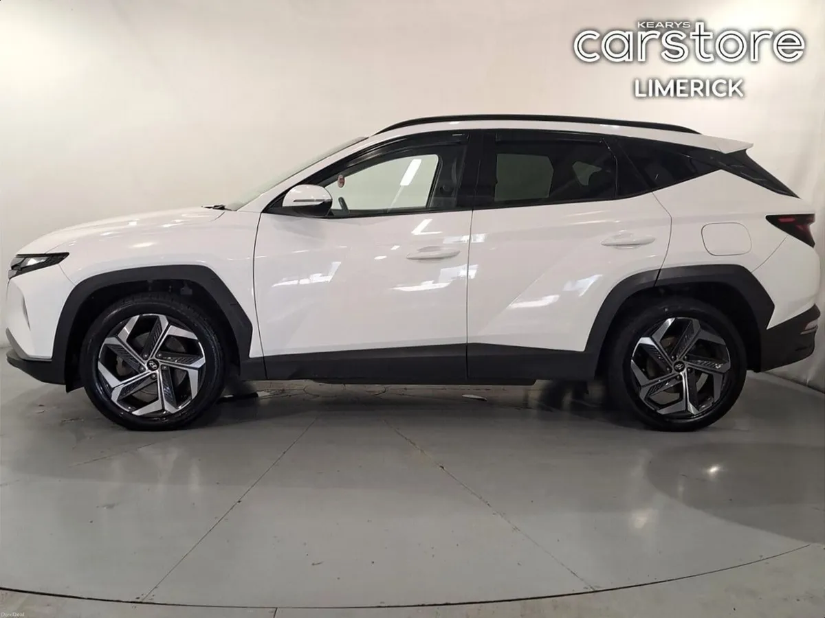 Hyundai Tucson 4WD Executive PHEV Auto - Image 6
