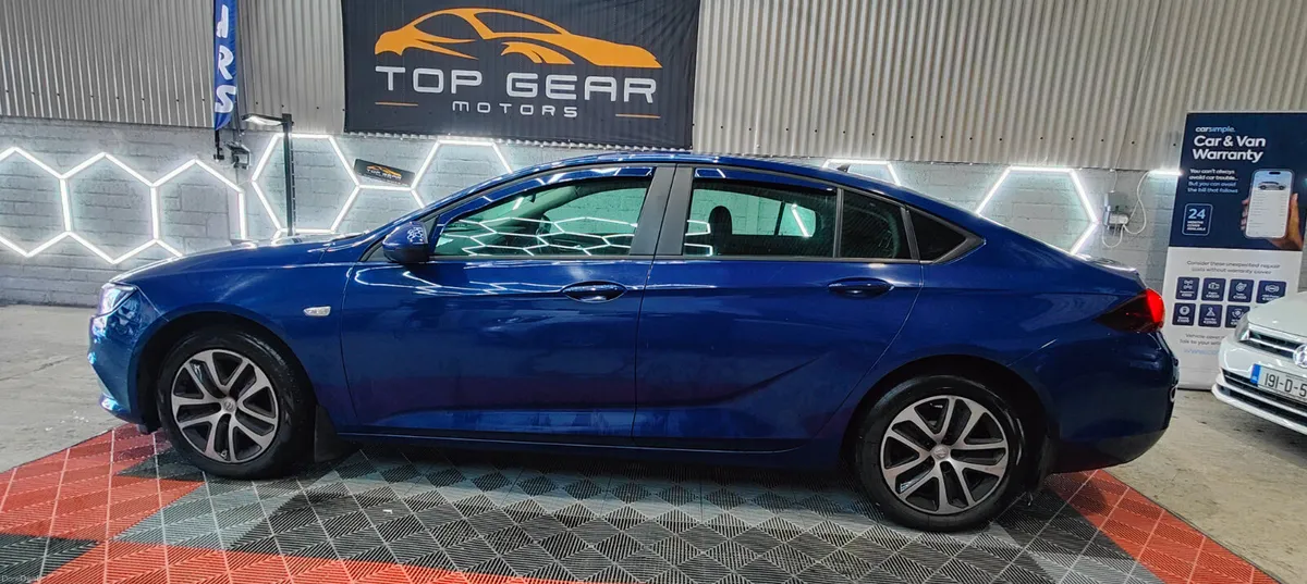 202 Opel Insignia 1.7 Diesel Manual - Image 5