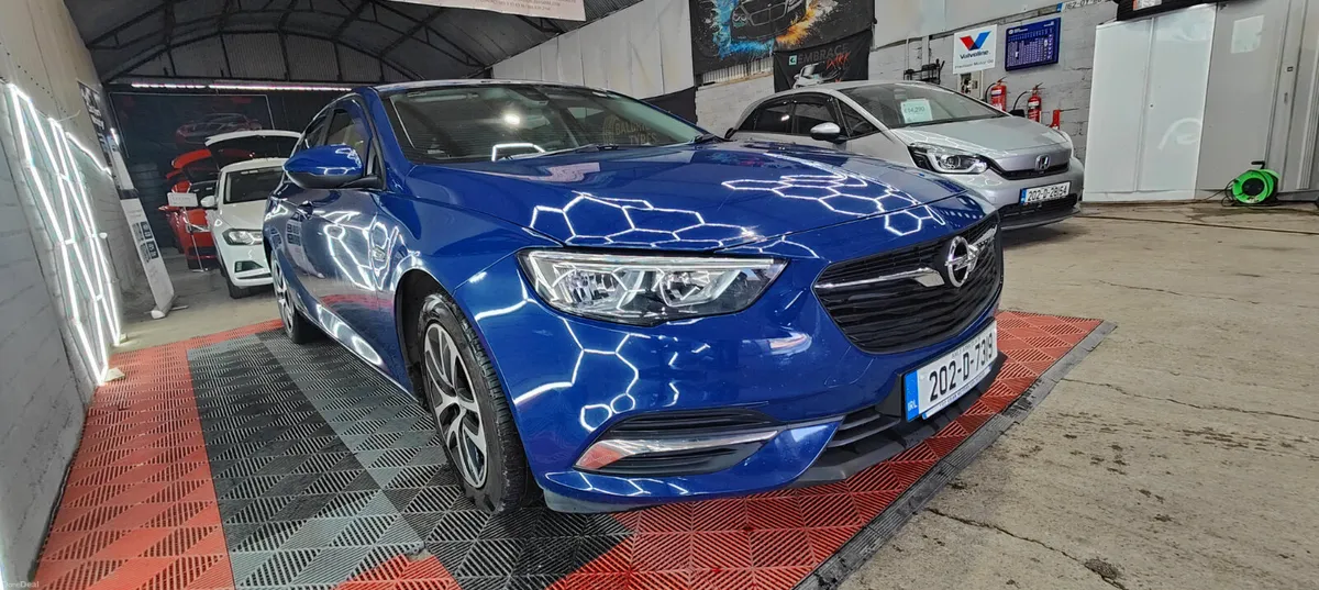 202 Opel Insignia 1.7 Diesel Manual - Image 3