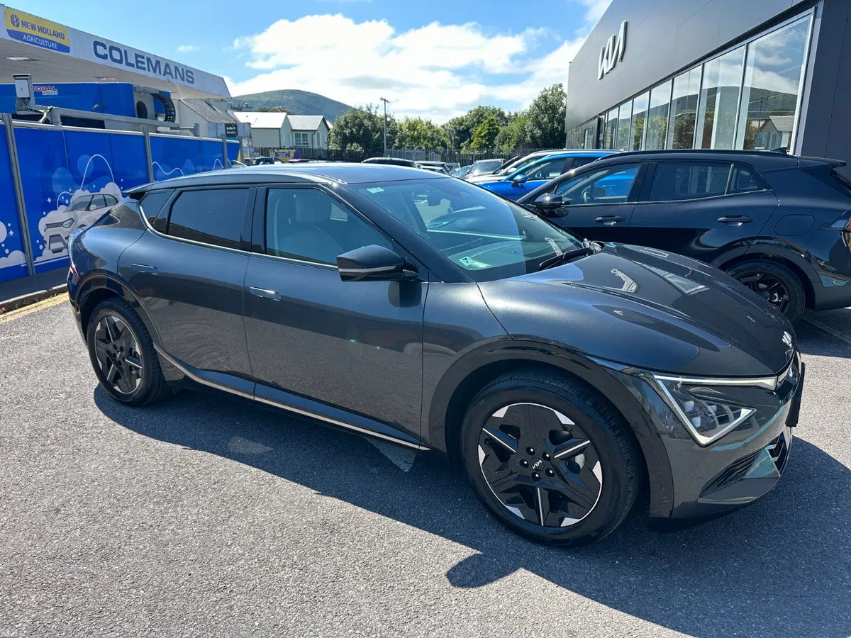 Kia EV6 Earth 81.4kWh 2025 (251) - Image 4