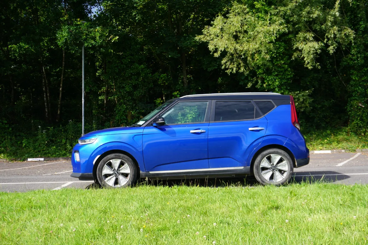 2020 Kia Soul - Long Range - 1 Owner - Image 5