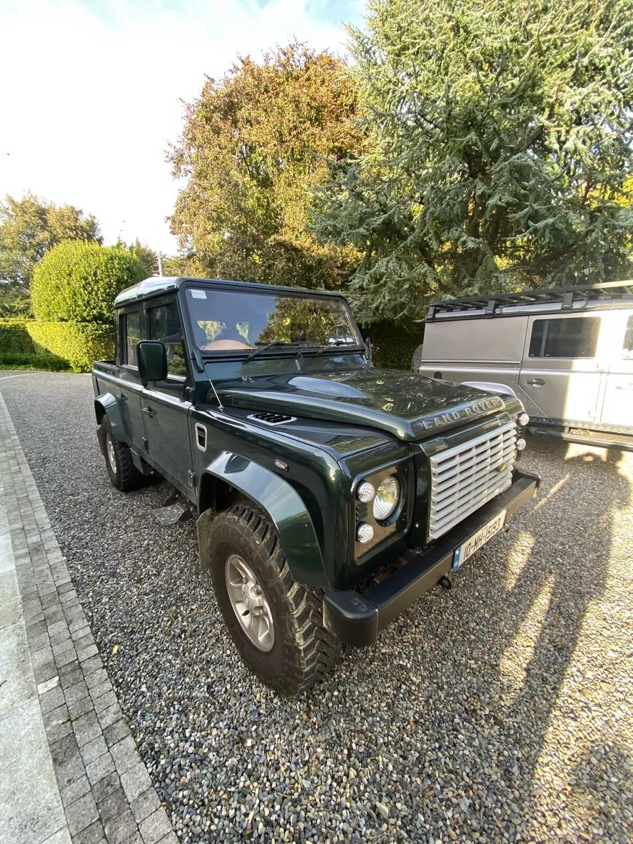 Defender 110 - Image 1