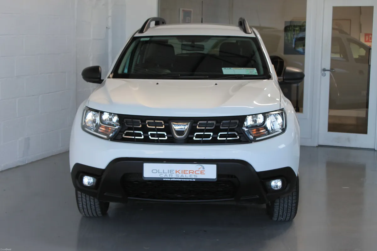 Dacia Duster 2021, Essential Finance Arranged - Image 3