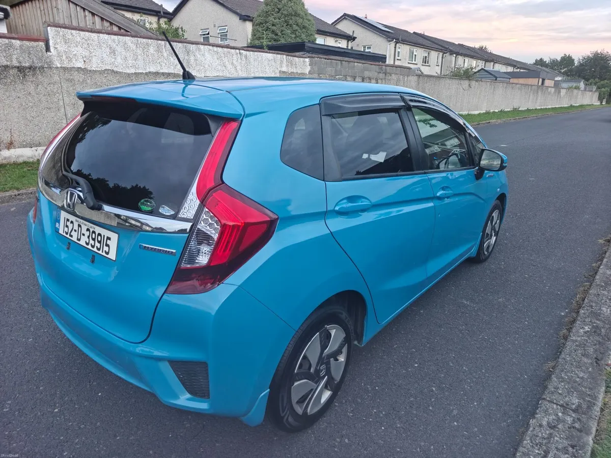 Honda Fit 2015 New NCT Low Mileage Mint condition - Image 2