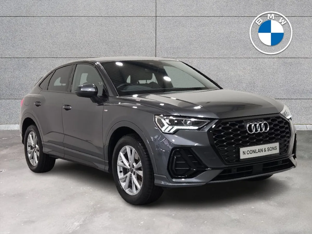 Audi Q3 45 TFSI E S Tronic S line - Image 1