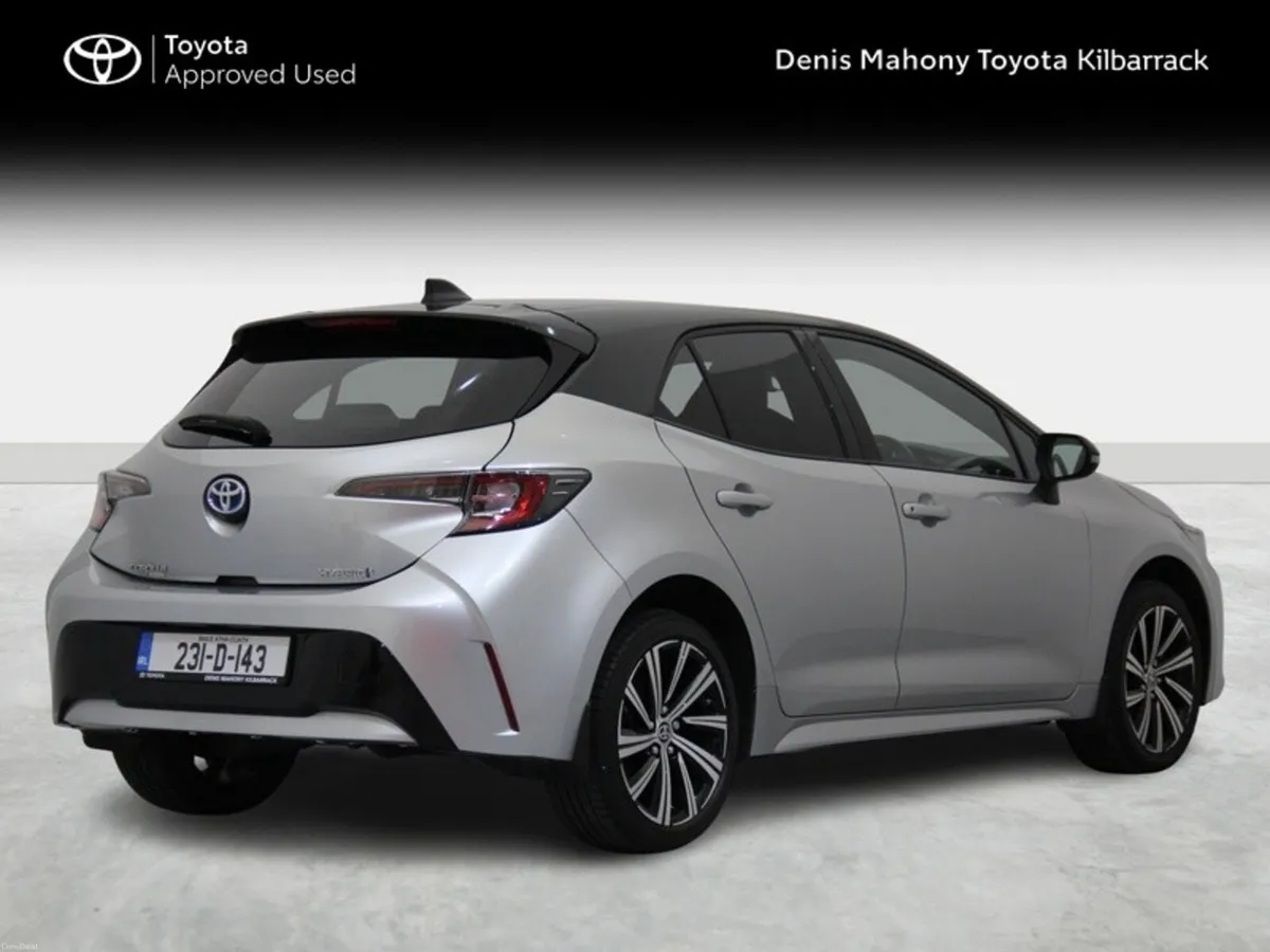 Toyota Corolla HYBRID L/SPORT HB - Image 2