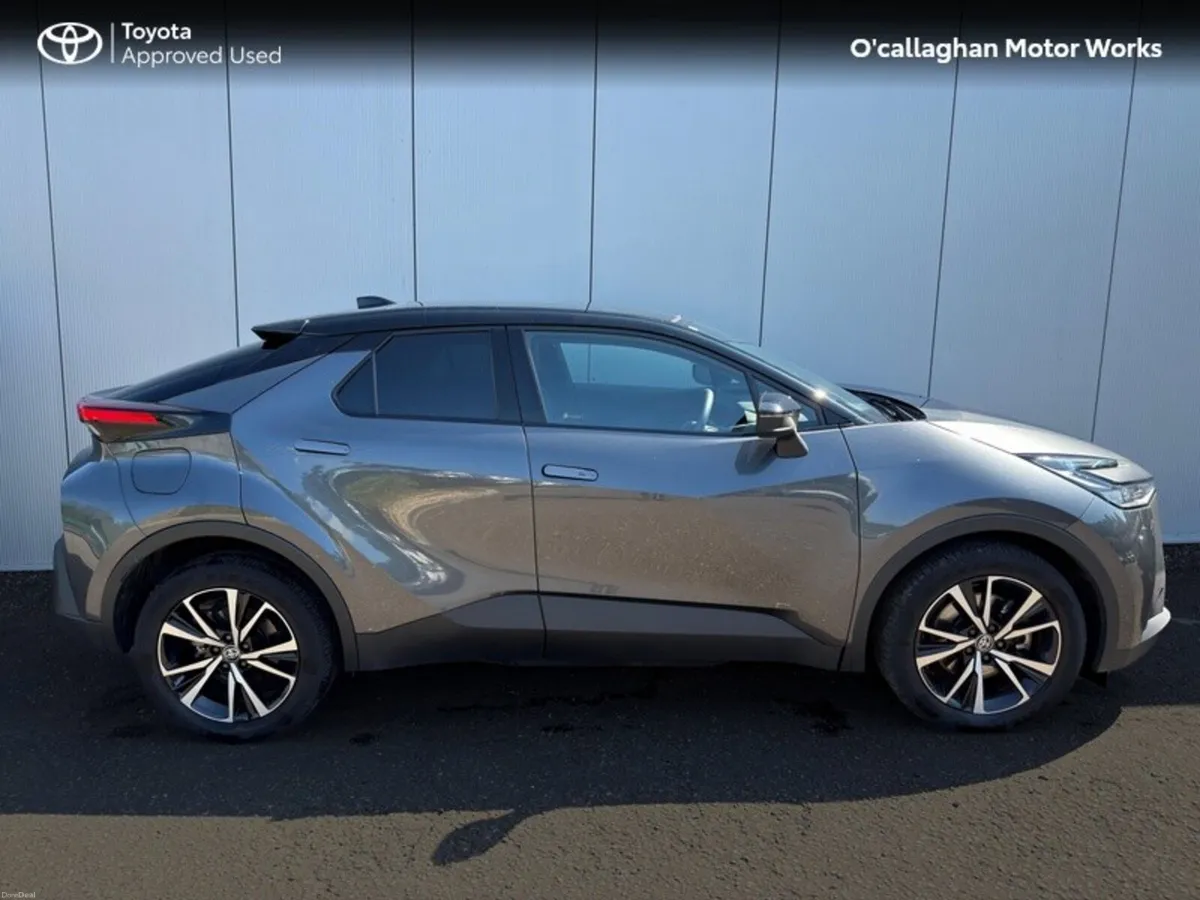 Toyota C-HR C-HR PHEV SPORT+ - Image 5