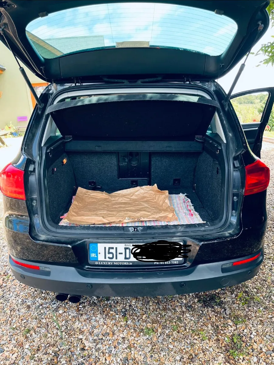 Volkswagen Tiguan 2015 - Image 2