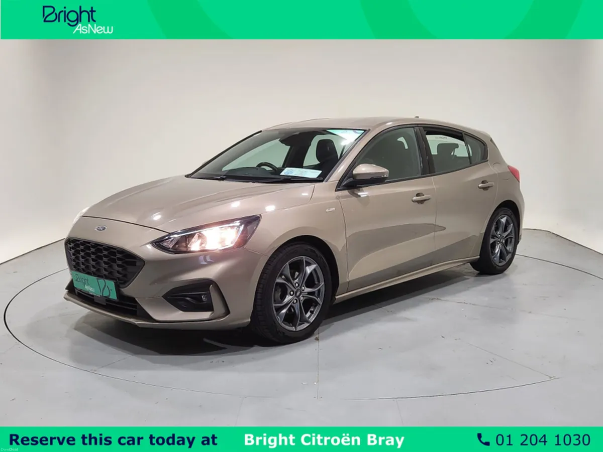 Ford Focus 1.0 ST-LINE ECOBOOST 125 125PS 5DR T - Image 3