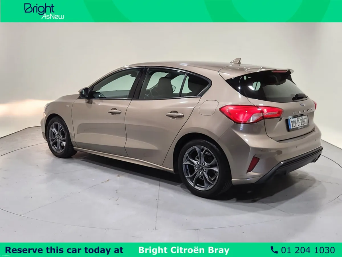 Ford Focus 1.0 ST-LINE ECOBOOST 125 125PS 5DR T - Image 5