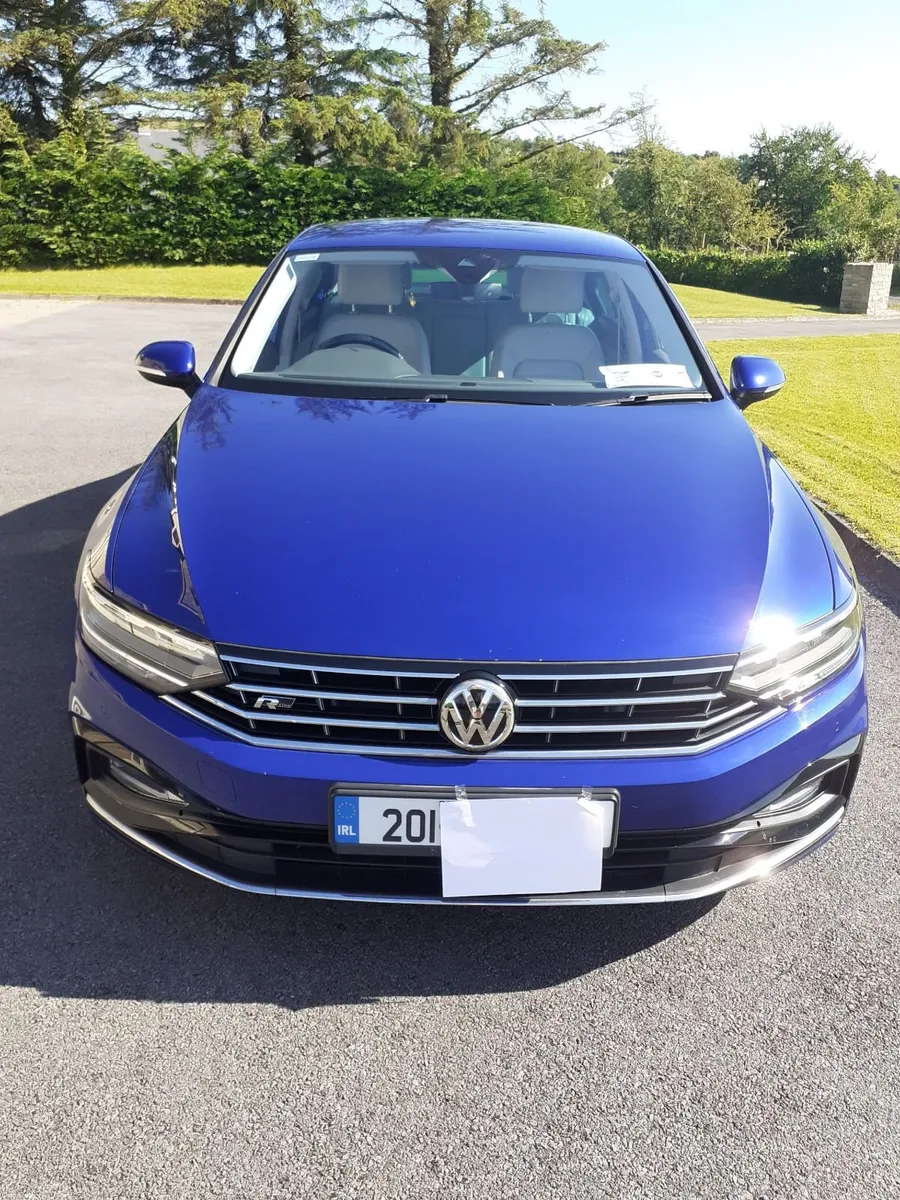 Volkswagen Passat 2020 - Image 4