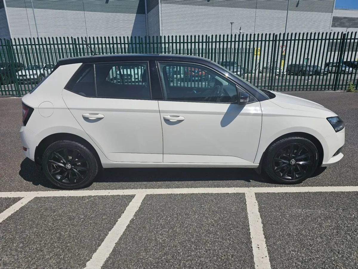 Skoda Fabia 1.0 PETROL, AMBITION MODEL, IRISH CAR, - Image 3