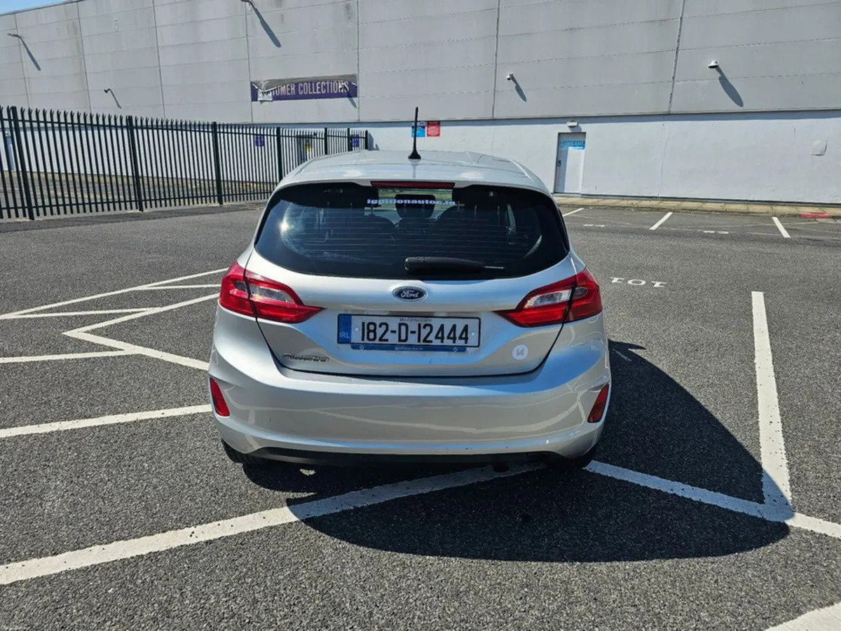 Ford Fiesta 1.1 PETROL, ZETEC MODEL, WELL MAINTANI - Image 4