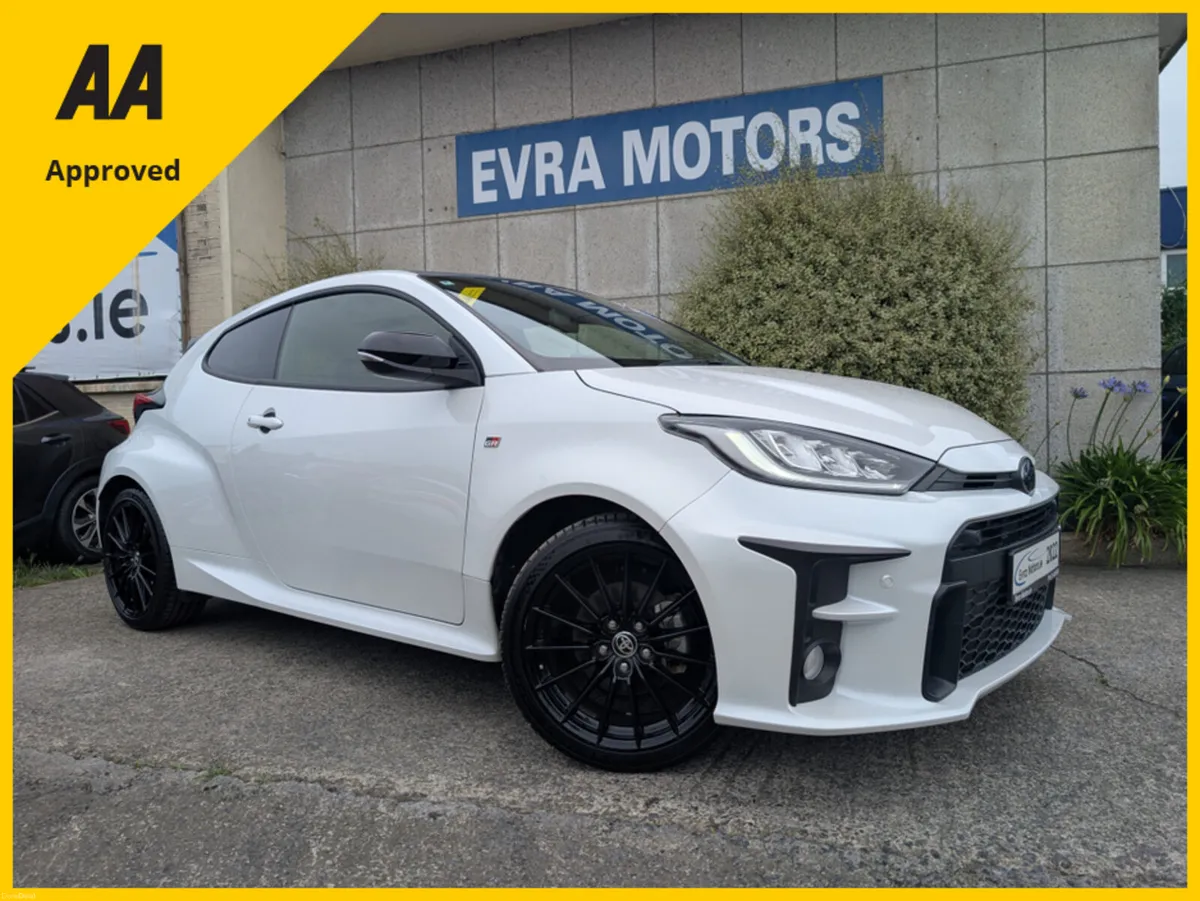 Toyota Yaris RS AUTOMATIC 1.5 PETROL//REVERSE CAME - Image 1
