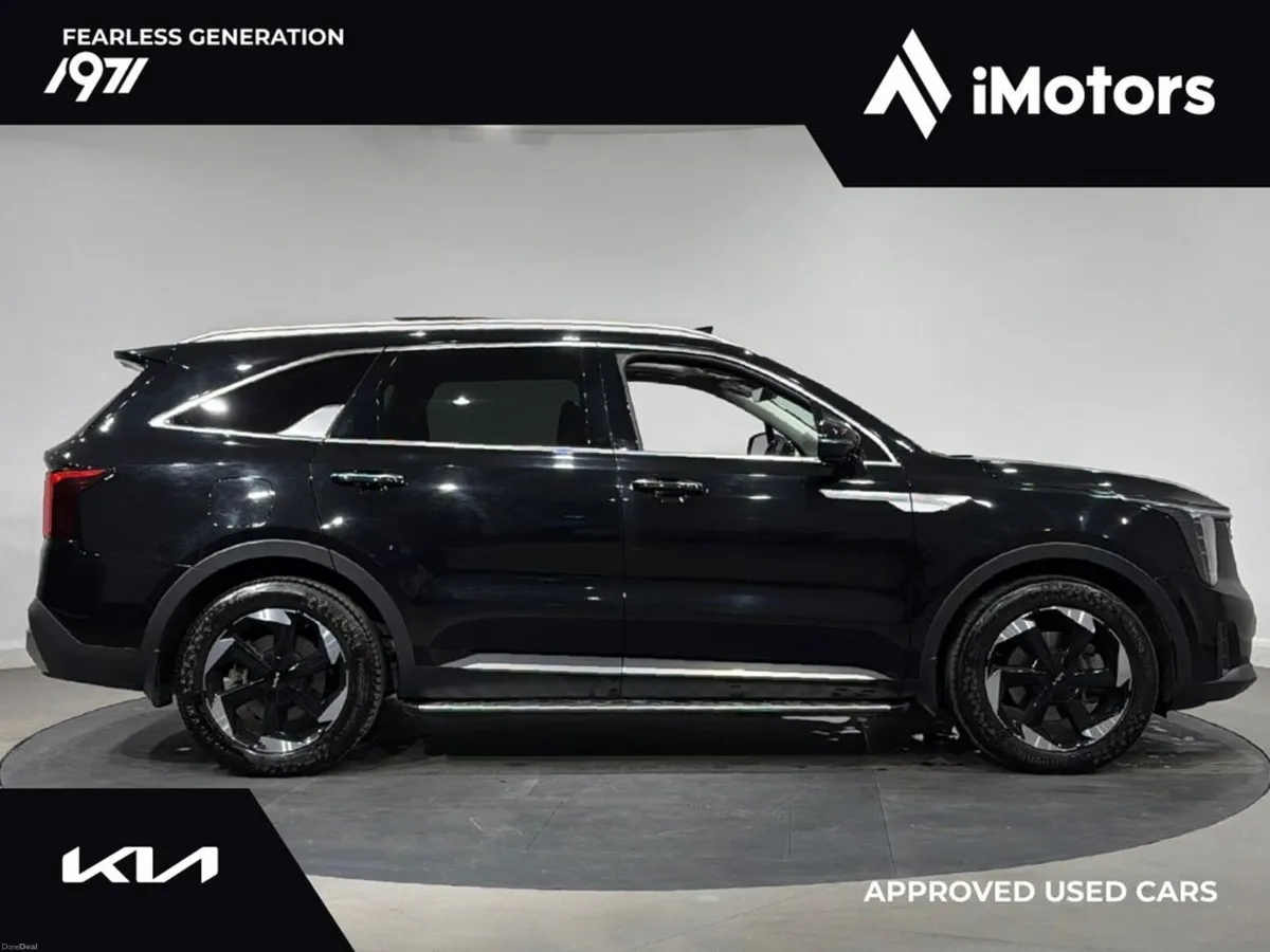 Kia Sorento PHEV 4WD 7 SEATER PLUG-IN HYBRID - Image 3