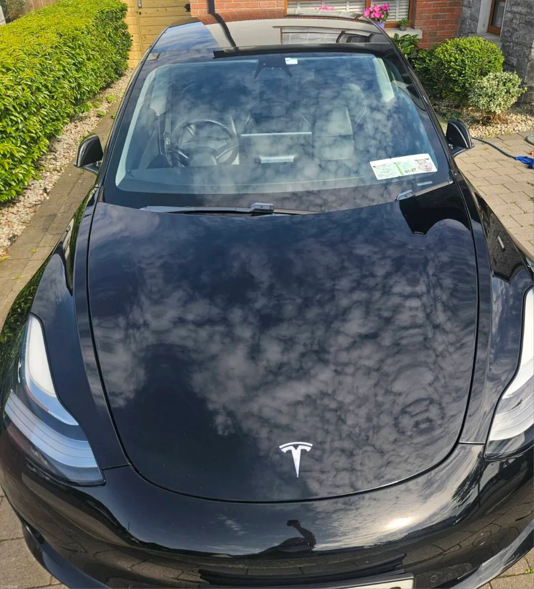 Tesla model 3 - Image 3