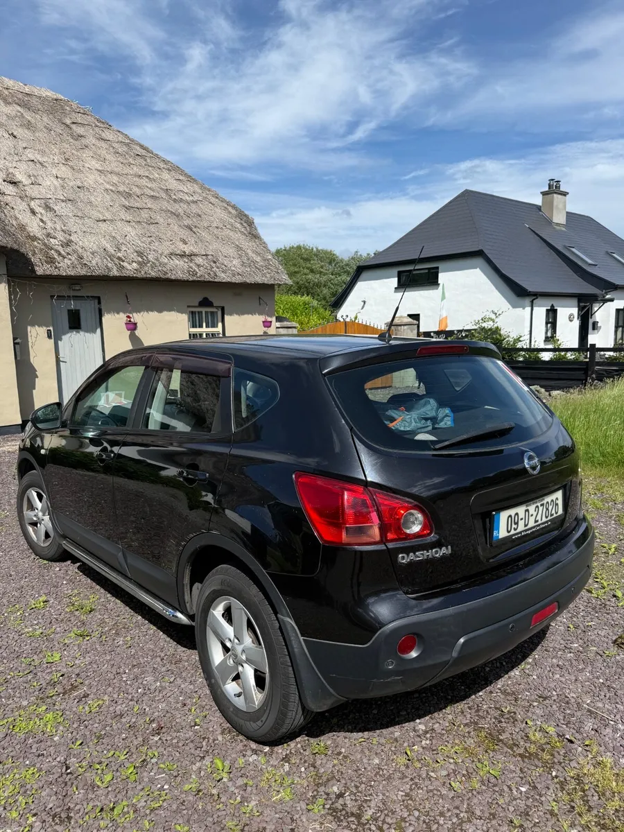 Nissan Qashqai 2009 - Image 3