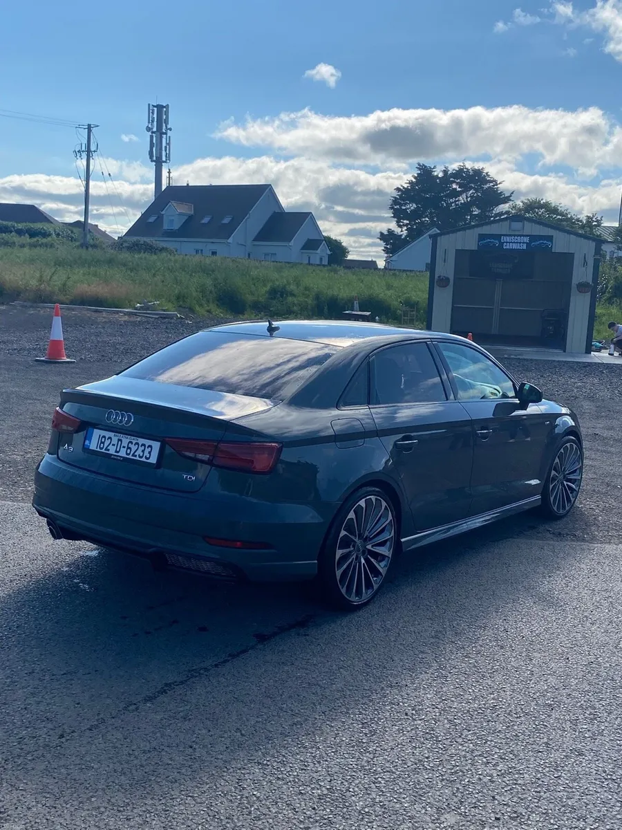 Audi A3 2018 SLine - Image 3