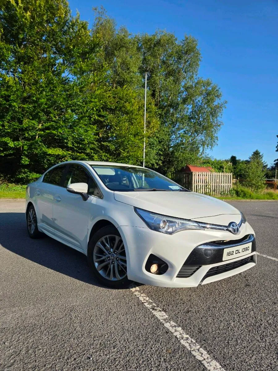 162 Toyota Avensis 2.0 D4D Business Edition - Image 1