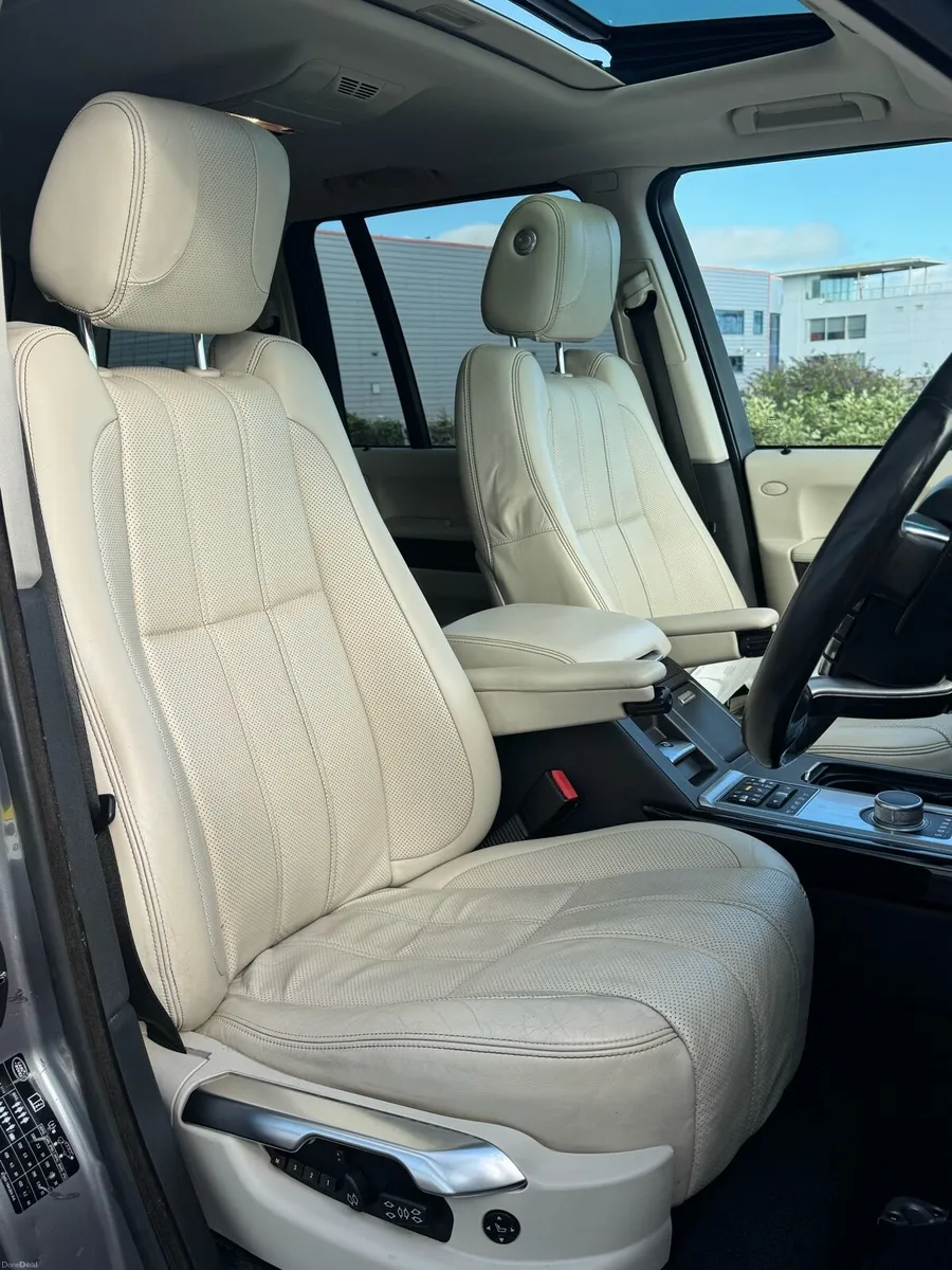 2012 Range Rover Vogue SE 4.4TD V8 Commercial - Image 4