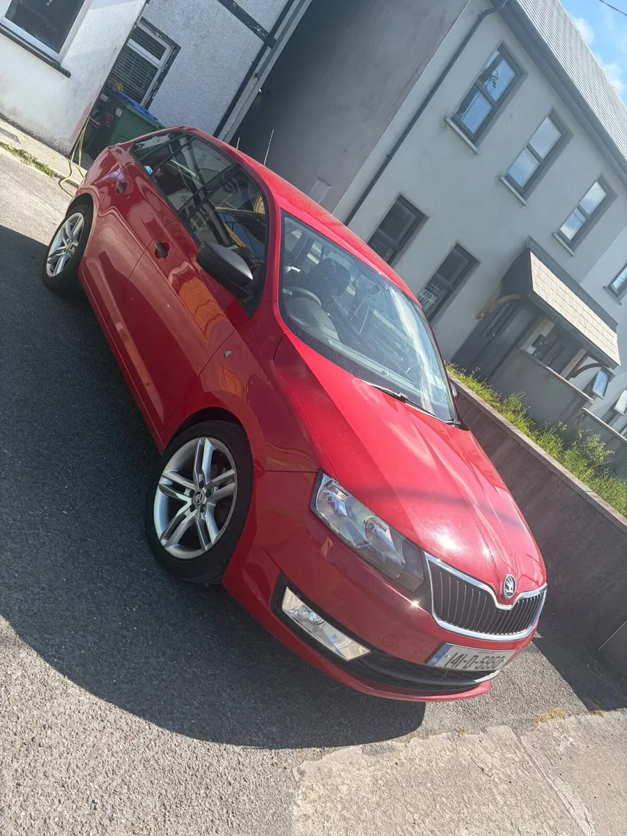Skoda Rapid 2014 - Image 1