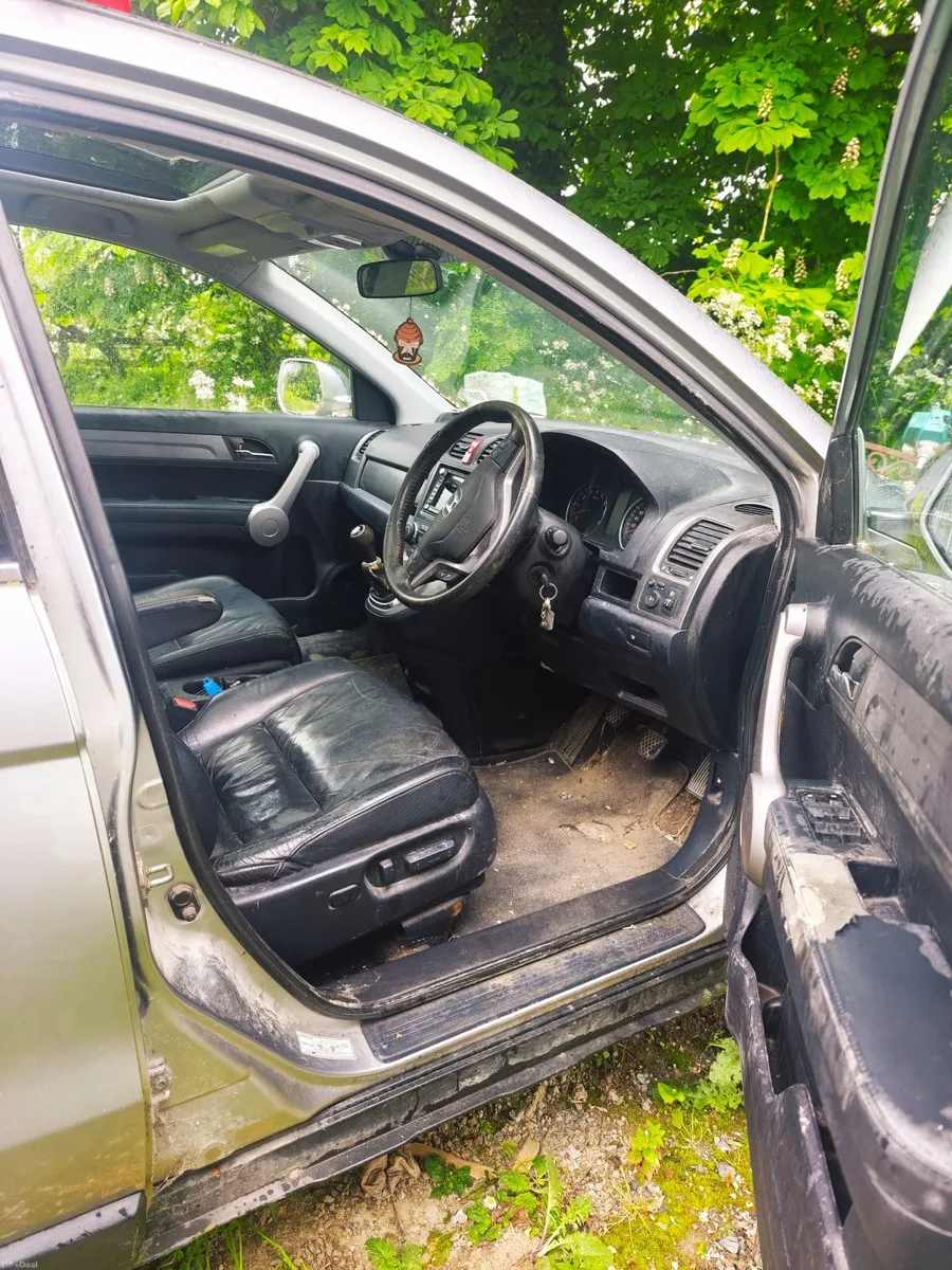 Honda CRV - Image 2