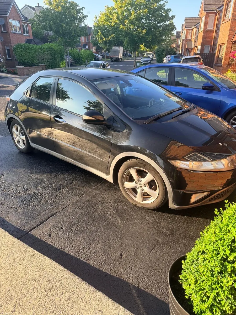 Honda Civic 2009 - Image 3
