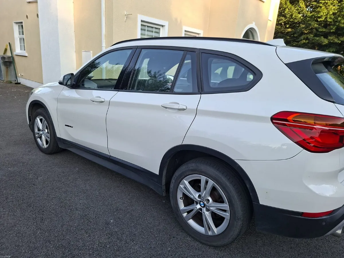 BMW X1 2017 - Image 2
