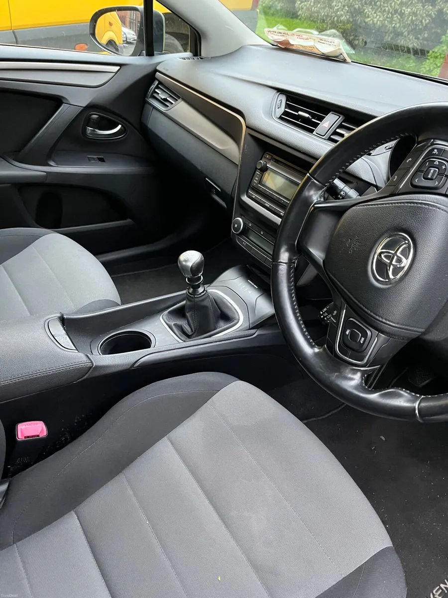 Toyota Avensis 2016 - Image 3