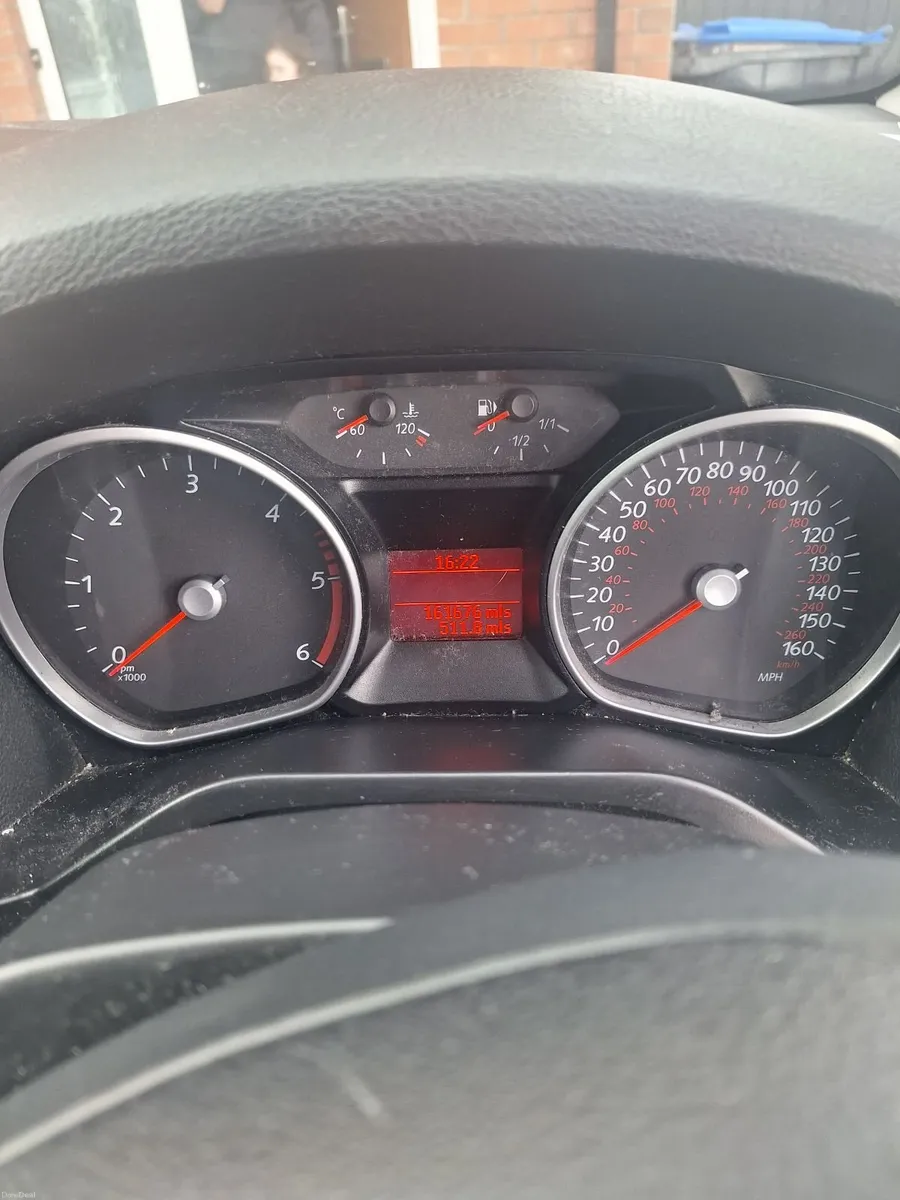 Ford S-Max 2012 - Image 2