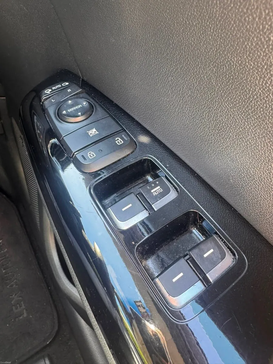 2016 KIA SPORTAGE - Image 4