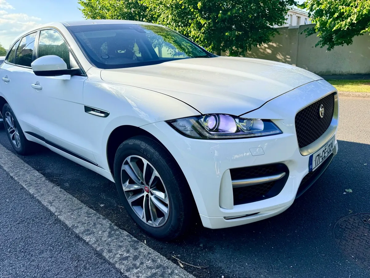 2017 Jaguar F-Pace R-Sport2.0D  AWD Automatic - Image 1