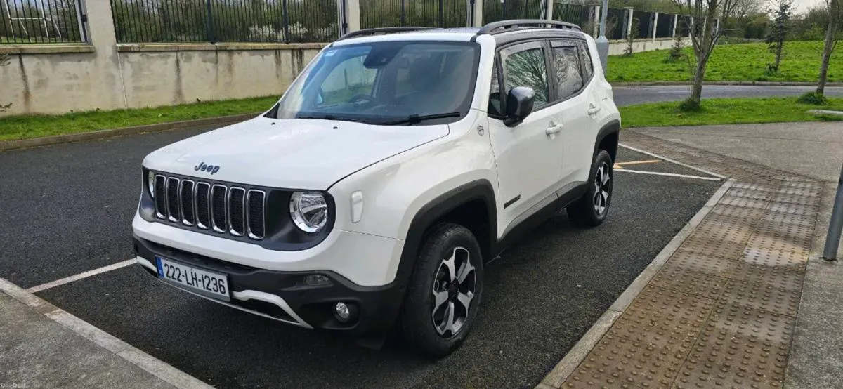 2022 JEEP RENEGADE TRAVEL HUCK 4X4 AWD - Image 2