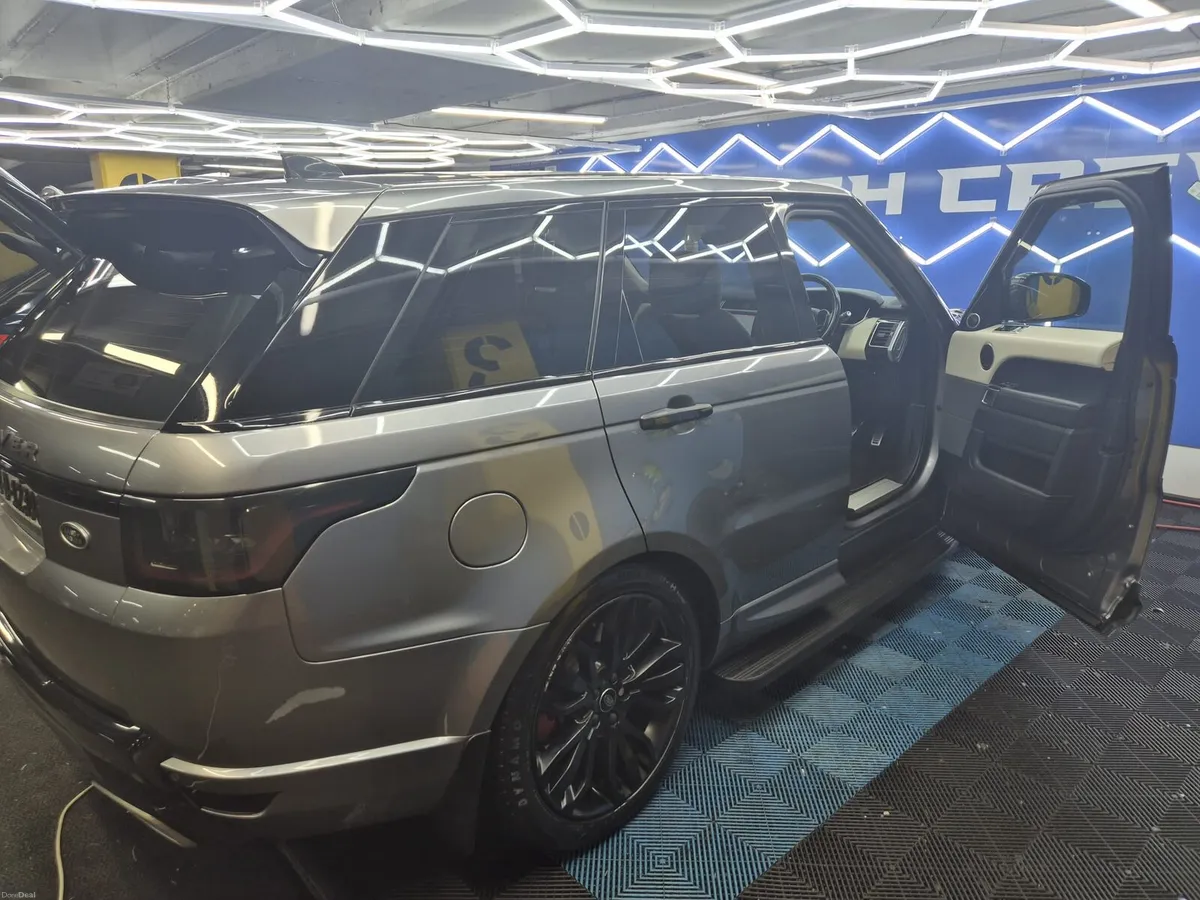 Car - Image 2