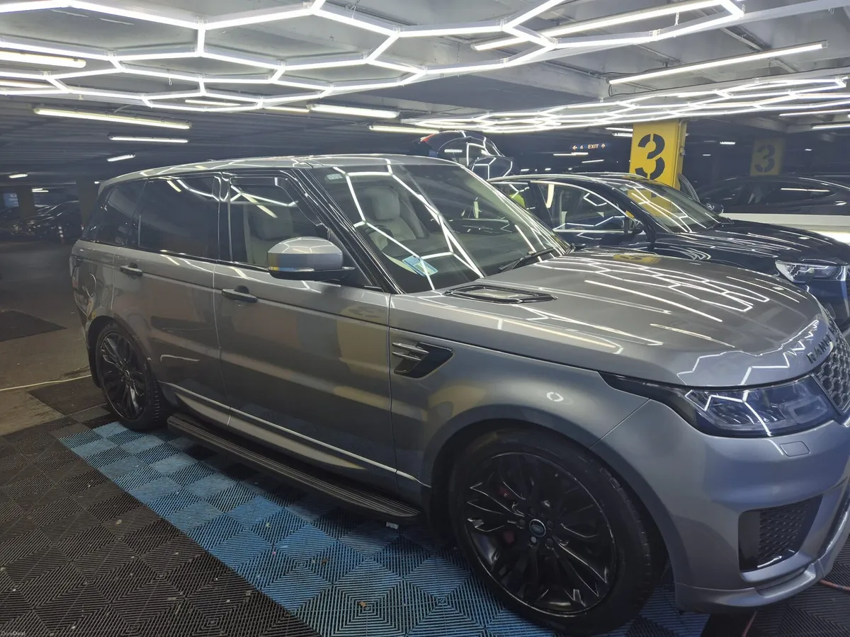 Car - Image 1