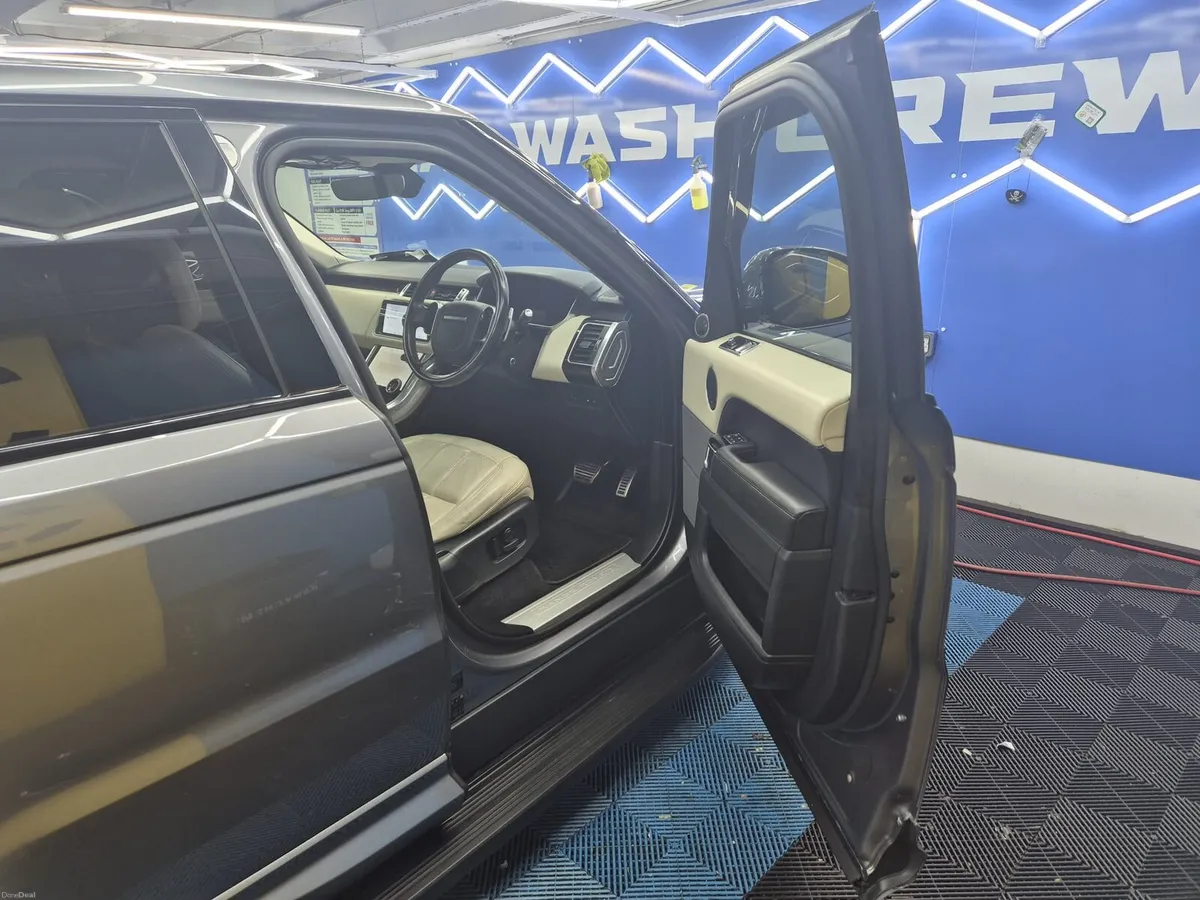 Car - Image 3