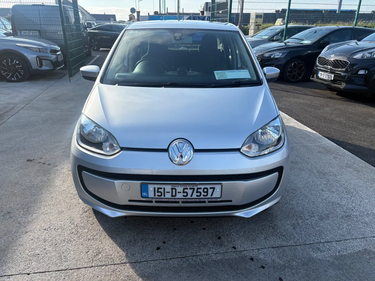 Volkswagen up! 2015 - Image 1
