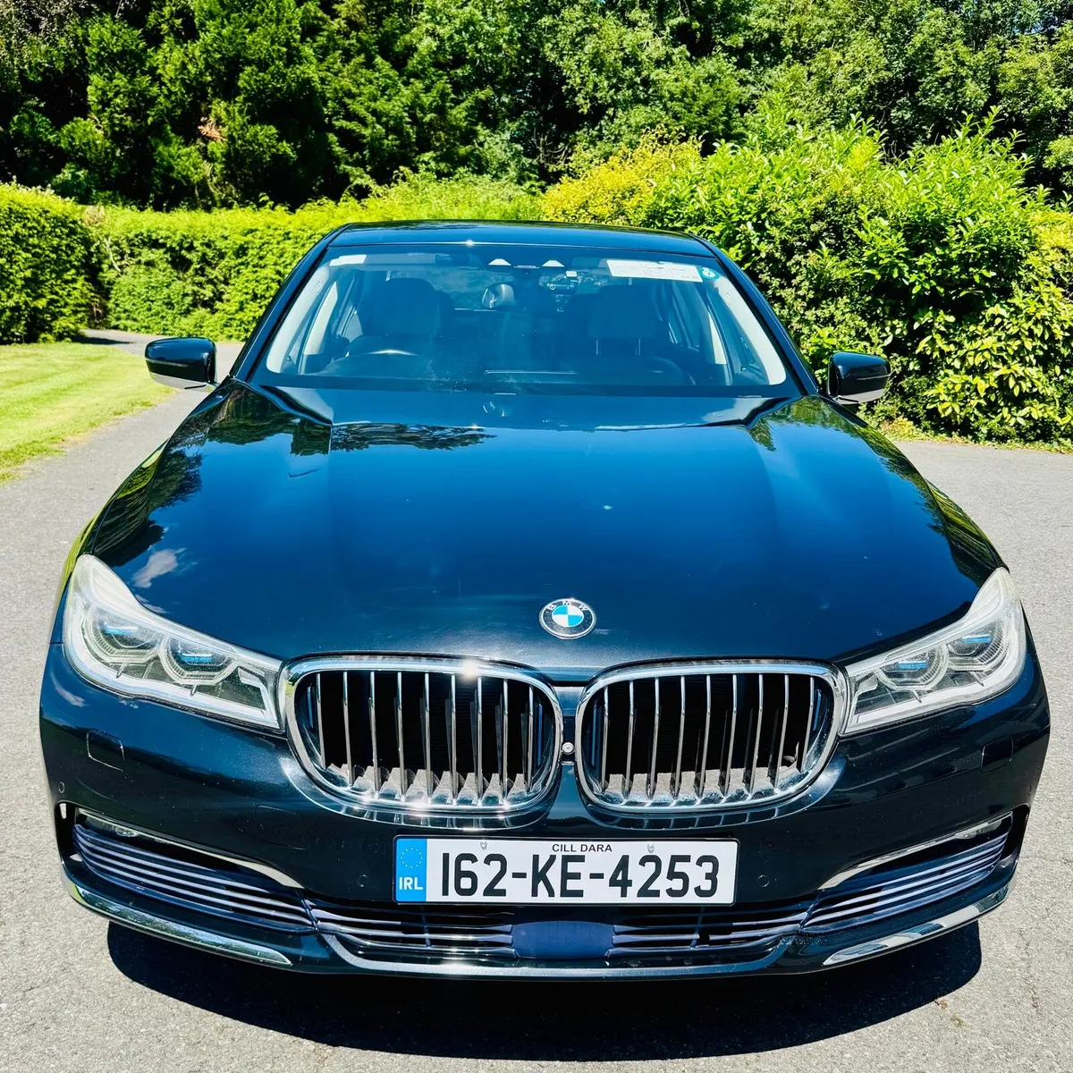 BMW 7-Series 2016 - Image 2