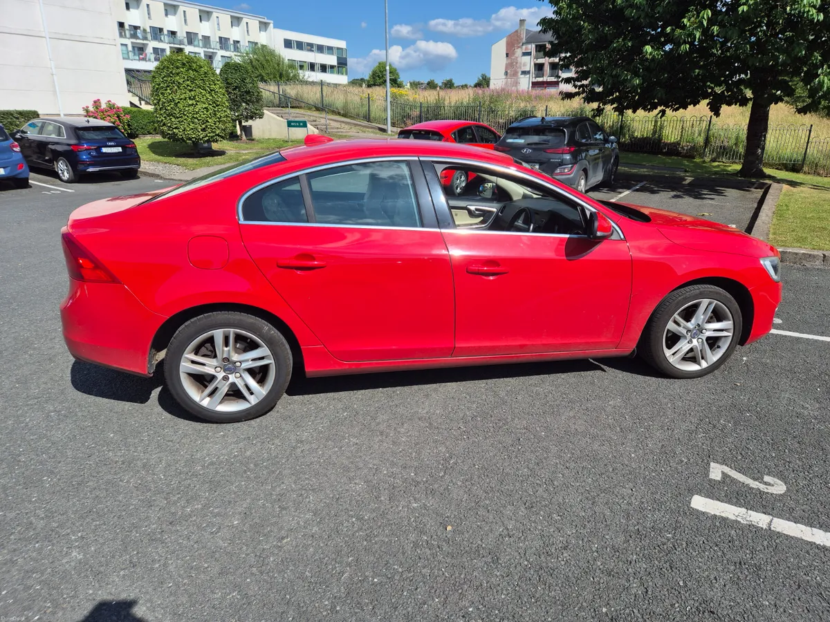 Volvo S6 D2 Manual. NCT. Full Leather.High Spec - Image 3