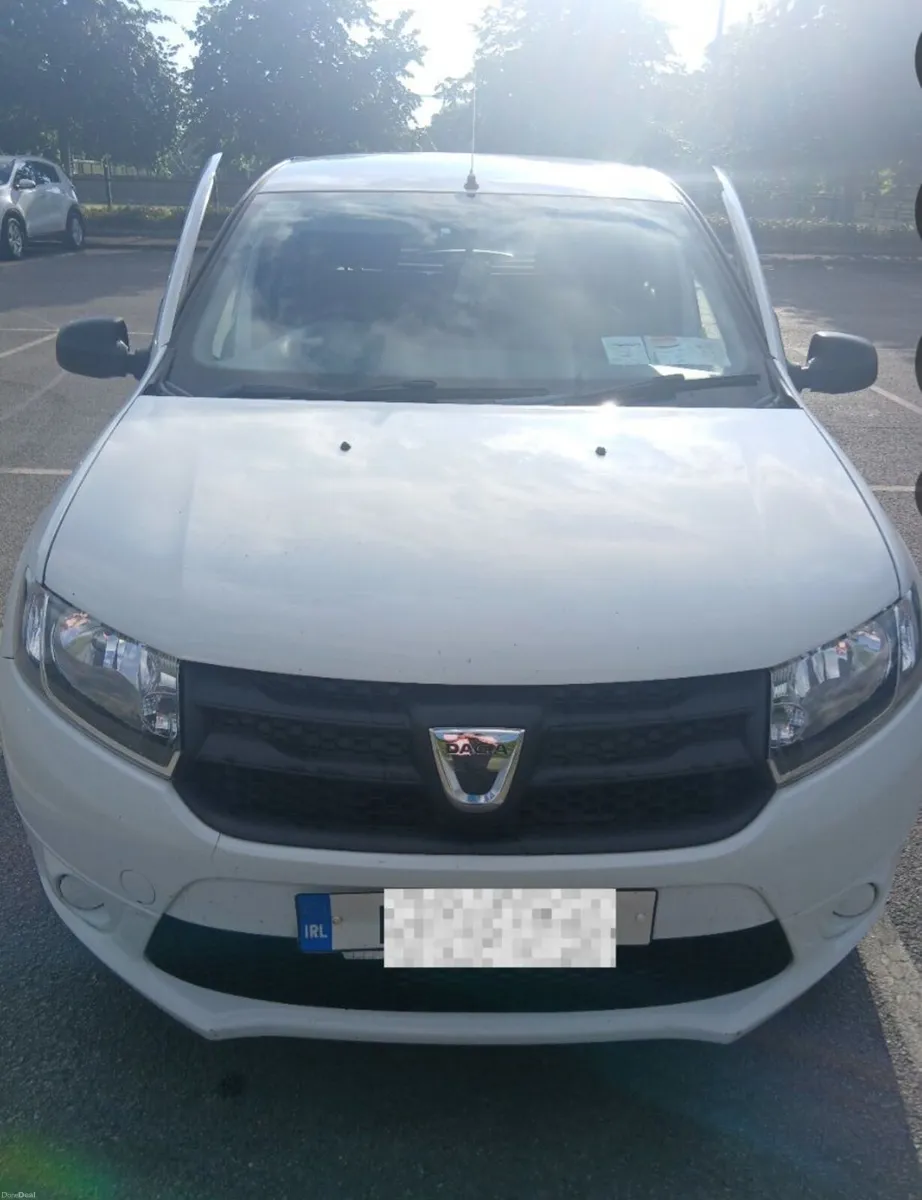 Dacia Sandero 2015 - Image 1
