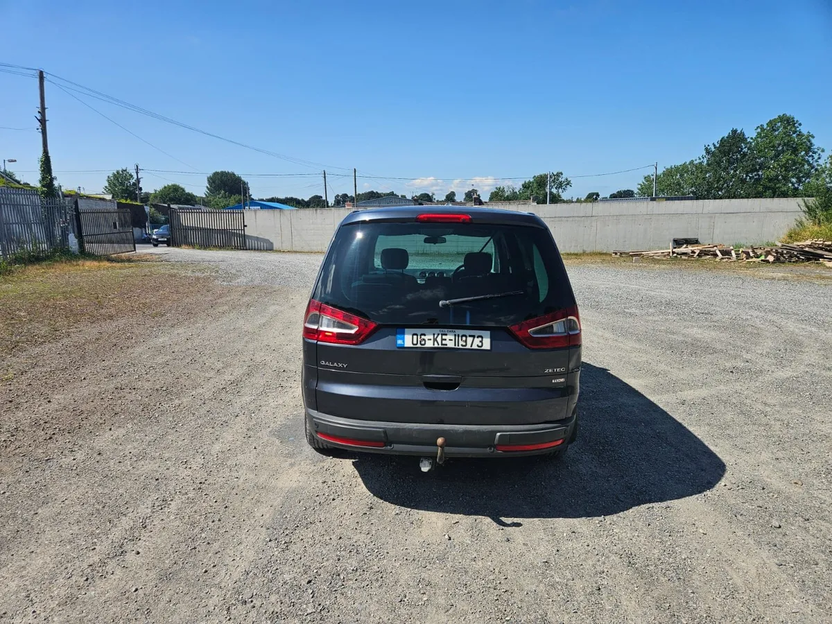 Ford galaxy - Image 2