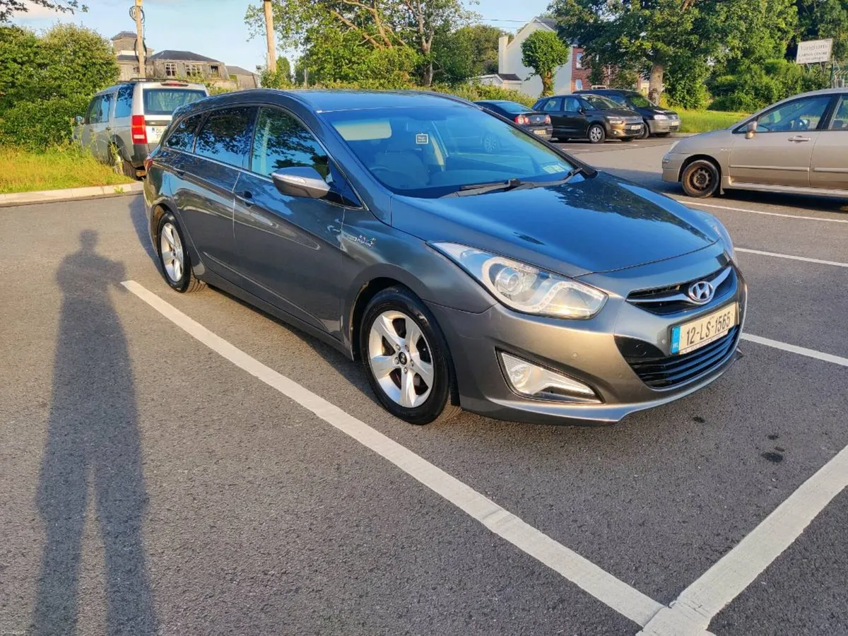 Hyundai i40 2012 - Image 1