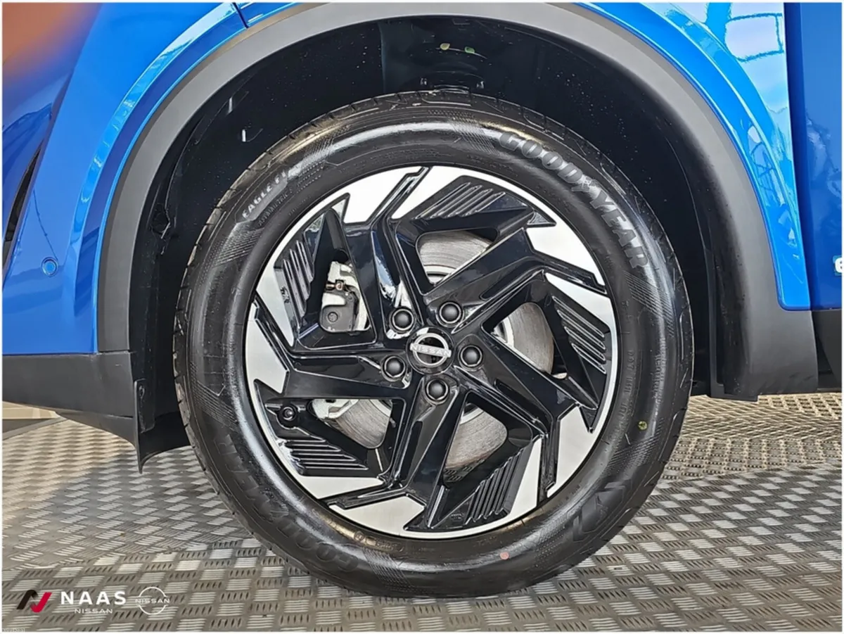 Nissan Qashqai 262 Reg E-POWER SV PREMIUM - Image 6