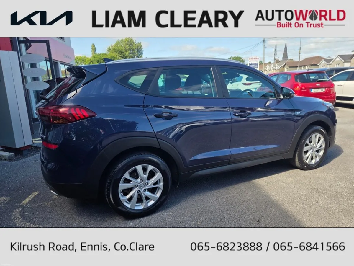 Hyundai Tucson 1.6 SE NAV 115PS MHEV 5 5DR - Image 3