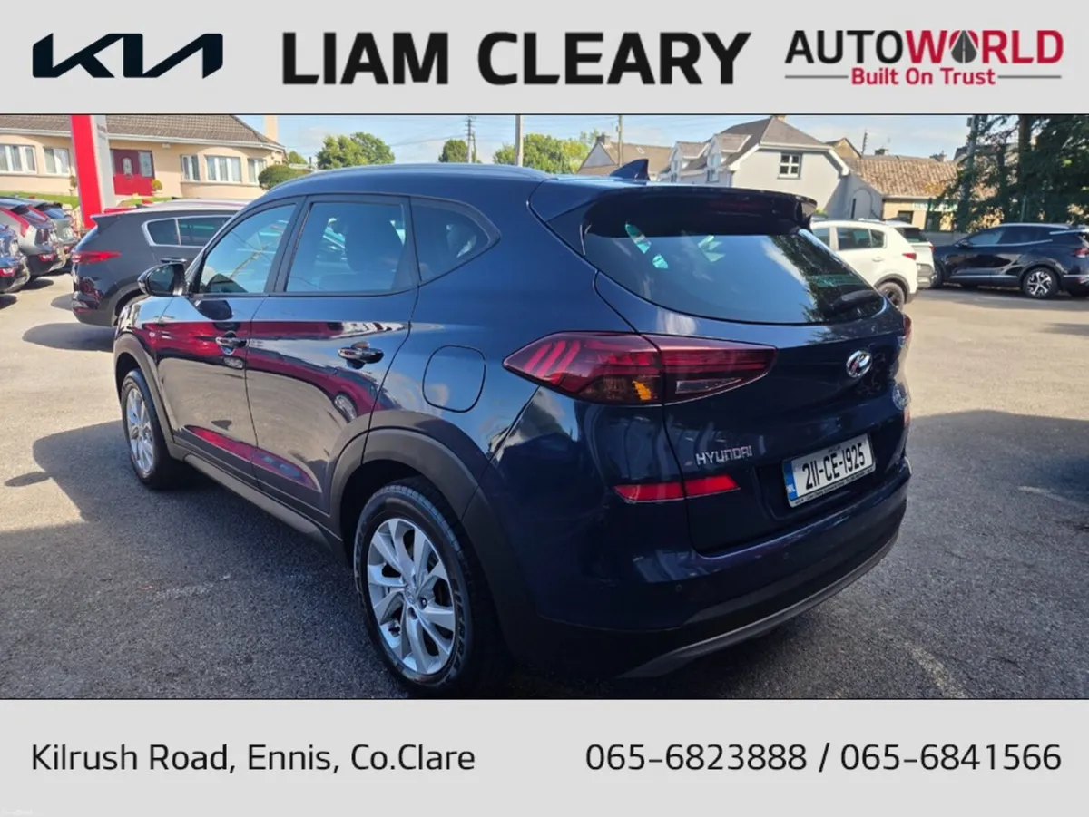 Hyundai Tucson 1.6 SE NAV 115PS MHEV 5 5DR - Image 5