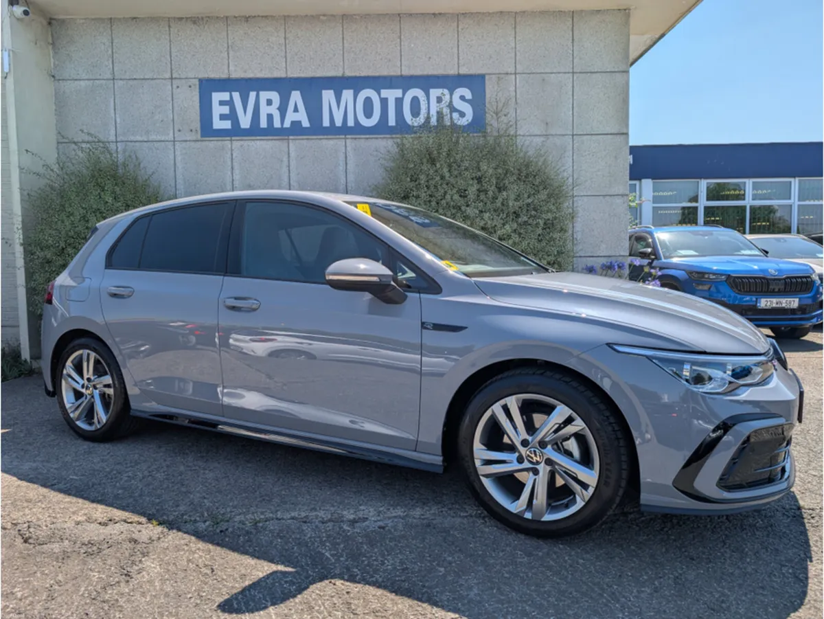 Volkswagen Golf R-LINE eTSI AUTOMATIC 1.5 PETROL M - Image 3