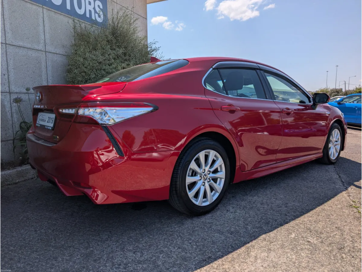 Toyota Camry WS AUTOMATIC HYBRID 2.5 PETROL //REVE - Image 6