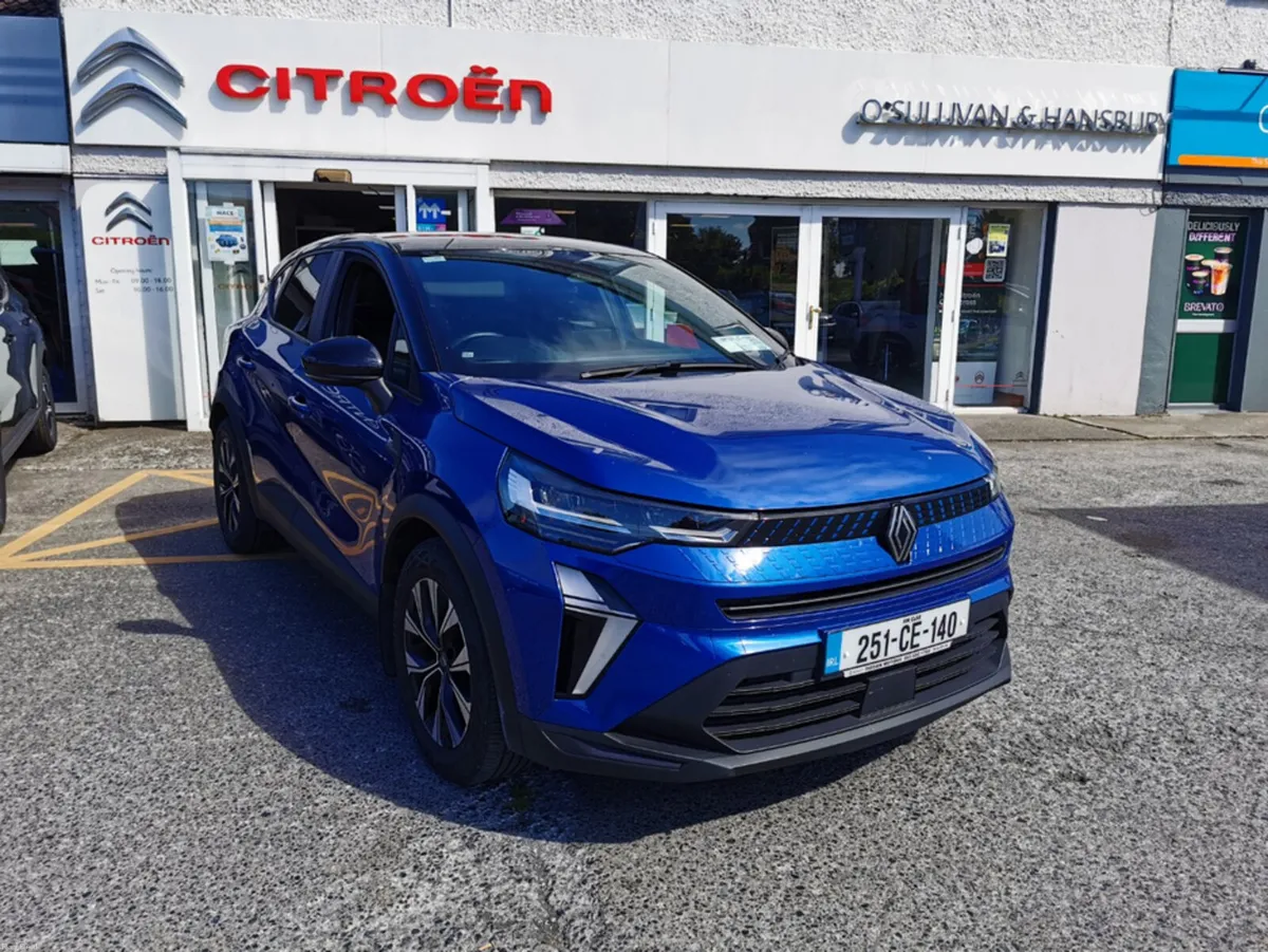 Renault Captur EVOLUTION E-TECH HYBRID - Image 1