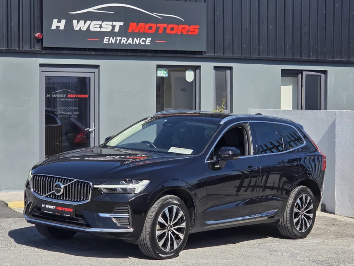 Volvo XC60 B4 PLUS BRIGHT 5DR AUTO - Image 1